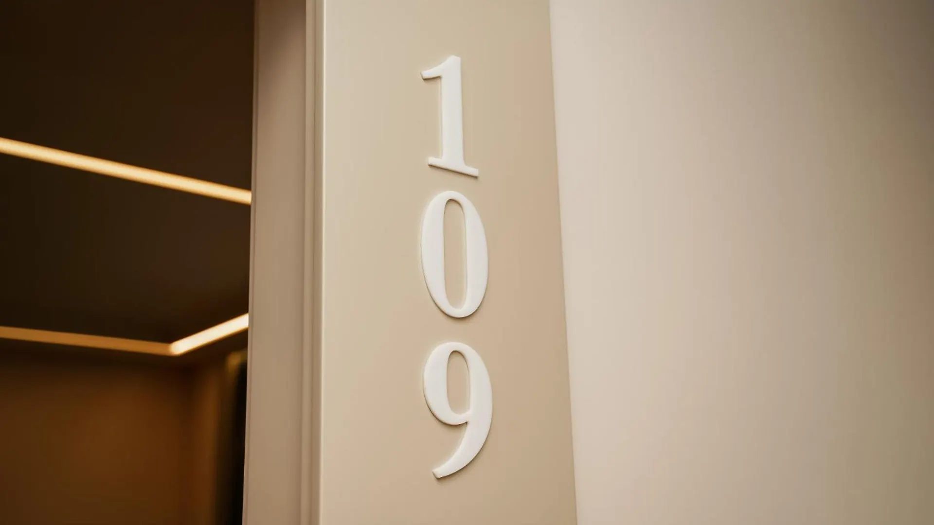 Diamar Suites Škalngur 4*,  Albanië